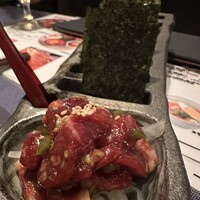 馬刺しと焼き鳥 グルマン三年坂 - 