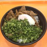 浜松 とんとん庵 - 料理写真:豚カルビ丼・ネギ玉