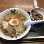 花鳥風月 - 花鳥風月ラーメン　1000円　煮込みチャーシュー　200円