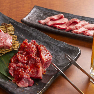We are particular about purchasing, cutting, and seasoning! High quality Yakiniku (Grilled meat) with soul