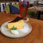 Brighton cafe - ◉本日のデザート（カボチャのバスクチーズケーキ）／＋660円税込