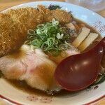 中華そば 真タタ備 - 料理写真:カツそば