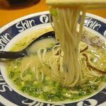 博多らーめん Shin-Shin 博多デイトス店 - 