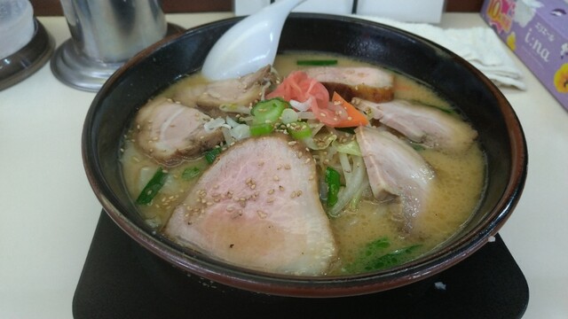 とんとん亭 - 柴平（ラーメン）の写真