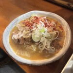 もつ焼き 勝利 - もつ煮込み