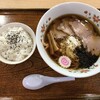 新郷温泉館 - 料理写真:チャーシュー麵とライス