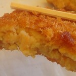 Uema Tempura Ten - コロッケ￥54(食べかけ御免)