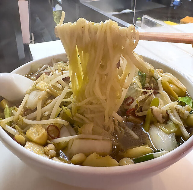 Betokon Ramen Shoka Tenpaku Ten photo 3