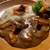 【カレー専門店】円山教授。