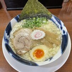 麺屋 匠 - 料理写真:白口煮干そば 背脂塩 900円