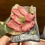 牛舞 ホルモン焼肉酒場 - 