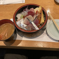 鮨政 西口店 - ちらし具の大盛り　1210円
