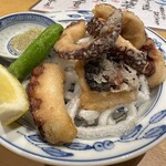 鮮魚 天ぷら すしつま - タコ唐揚げ