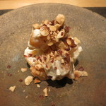 新屋敷 幸福論 - 洋なし、柿、干しイチジクの白和え。美味しい！