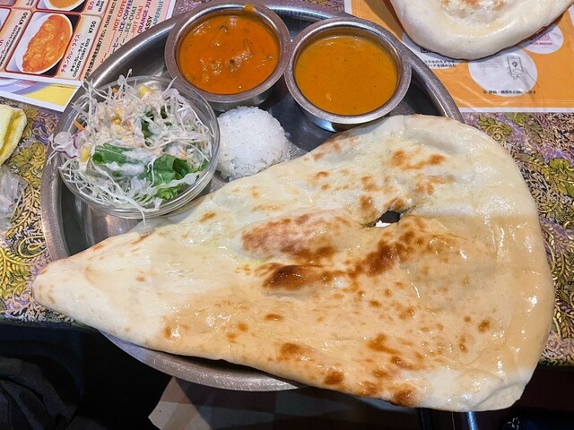 India & Nepal Restaurant & Bar Sagun