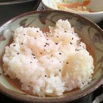 Hoshigoe No Sato - お代わり自由。食べないつもりでしたが、おかずが多いのでご飯お代わり。玄米売り切れで白米です。