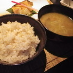 くつろぎ宿 千代滝 - ごはんと味噌汁。