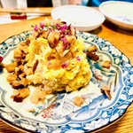 めしや ヒロキ倶楽部 - 倶楽部ポテトサラダ(いぶりがっこ)/680円