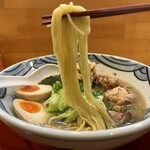 らーめん琴海 - 麺