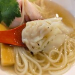 自家製麺 くろ松 - ワンタン美味い