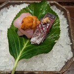 くずし 之助 - 舞阪産首折れ鯵 五島列島産九絵 塩ぽん酢 土佐醤油(コース料理 料理長おまかせ)