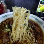中華麺房 東龍 - 麺リフト⤴️「東龍麺」は細麺に醤油味のスープです(^^)v