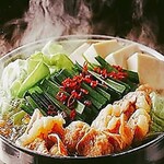 [Luxurious hot pot to choose from] Hakata Motsu-nabe (Offal hotpot), meat toro tower, meat cheese, local chicken chanko, 3 hours all-you-can-drink included, 3,500 yen