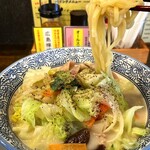 もんごい麻婆飯店 - 麺リフト