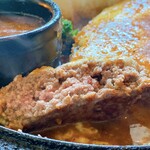 Rest Area JiZi - ハンバーグ断面