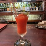 ヘネシー - 佐賀県名産のいちご｢さがほのか｣のフローズンカクテル。果肉がしっかり感じられてデザートみたいに美味しいカクテルです♡