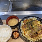 Hiroshima Okonomiyaki Okachan - ランチお好み焼きセット750円