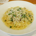 ワインハウス サノヤ - パスタランチ<\1,050>（じゃこと水菜のペペロンチーノ、2013年9月）