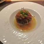 saveur - ジャンボマッシュルームに羊のミンチ詰め