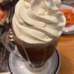 コメダ珈琲店 - コーヒーが溢れるほどのソフトクリーム♪