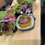 Wagyu Sushi Roll - 肉は神戸牛