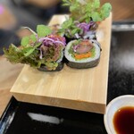 Wagyu Sushi Roll - 和牛焼肉巻き寿司 ハーフサイズ