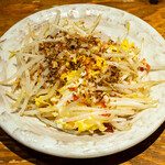 Ethnic Cuisine stir-fried egg and bean sprouts