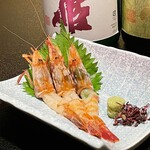 Inataya - 猛者海老(モサエビ) 刺身で食べられるのは地元ならでは。甘エビより甘いと言われています。