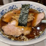 唐桃軒 - 醤油チャーシュー麺