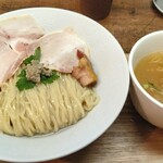 中華蕎麦 仁香 - しじみ昆布水つけ麺の塩（￥１１５０）