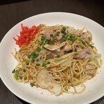 本格水炊きと博多もつ鍋 地鶏と九州料理 居酒屋 鳥邸 - 