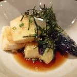 創作ごはんと和飲 くるまや - 豆腐と茄子の揚げ出し　590円