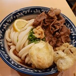 梅田 釜たけうどん - 