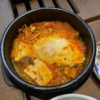 熟成焼肉 あらた - 旨辛チゲスープ