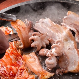 식욕 소란 ♪ 본고장의 삼겹살이나 술갈비가 【뷔페】!