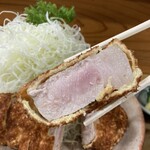 Tonkatsu Tonki - 絶妙な揚げ加減です‼︎