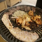 Yakiniku Kankokuryouri Yaku Yaku Shokudou - 