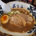 弟子屈ラーメン - 魚介しぼり醤油チャーシュー