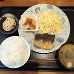 Tsutsukiya - 焼塩サバ定食