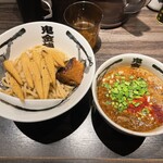 カラシビ味噌らー麺 鬼金棒 - ヤングコーン増し